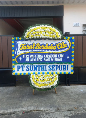 Papan Bunga Duka di Banyurejo