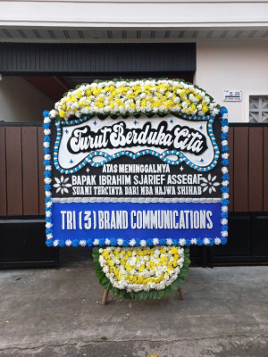 Papan Bunga Duka di Banyurejo